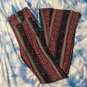 Women’s Medium No Boundaries High Rise Flare Legging